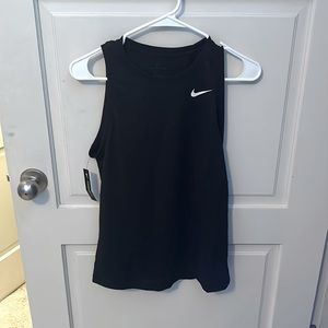 Brand new Nike tank
